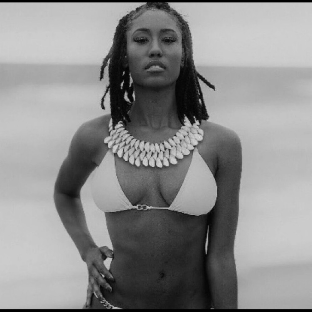 Fashion Jewelry Cowrie Shell Necklace Statement